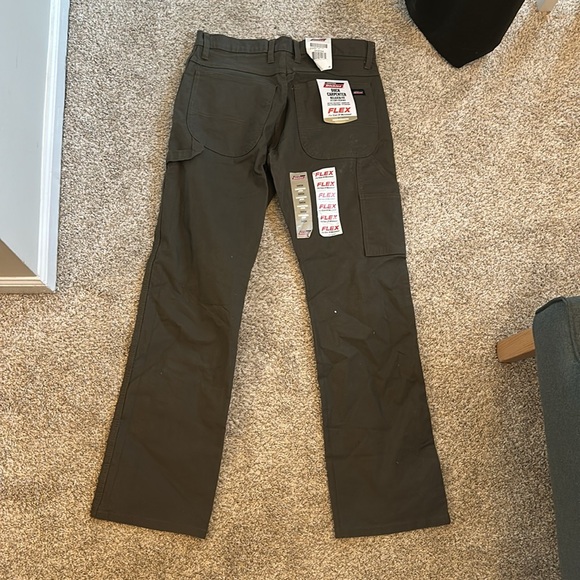 NWT Dickies Relaxed Fit Duck Carpenter Pants - Picture 2 of 2